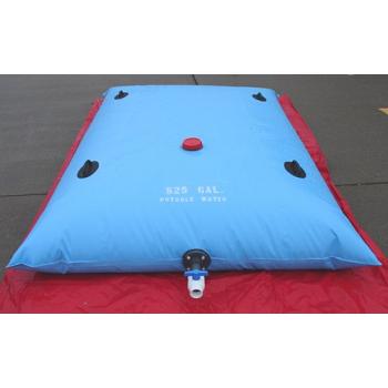 Fol-Da-Tank Potable Water Collapsible Pillow Tank - 525 Gallon 1