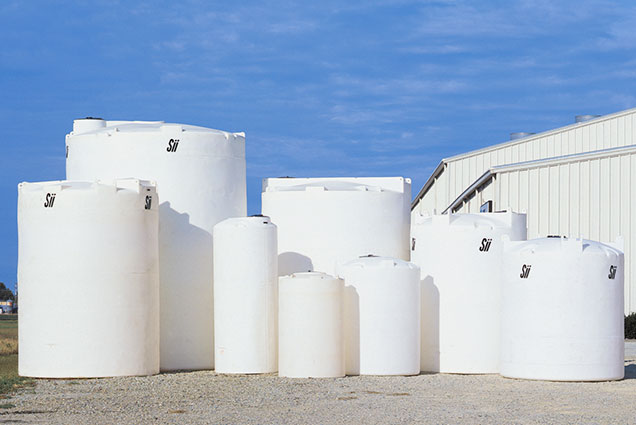Industrial ASTM Vertical Tanks
