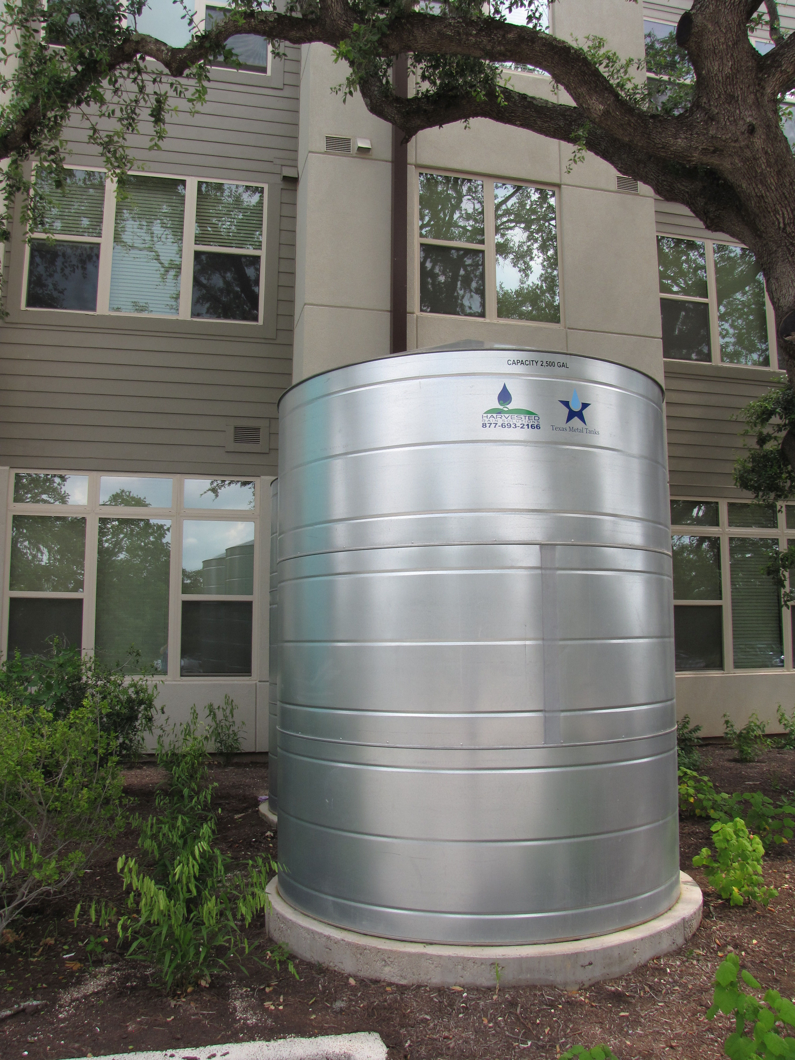 500 Gallon Galvanized Metal Water Storage Tank - Capitol Water Tanks