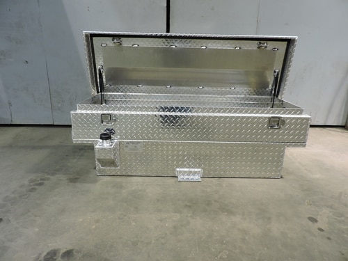 Aluminum Auxiliary Truck Diesel fuel tanks - Aluminum Tanks and Tank  Accessories