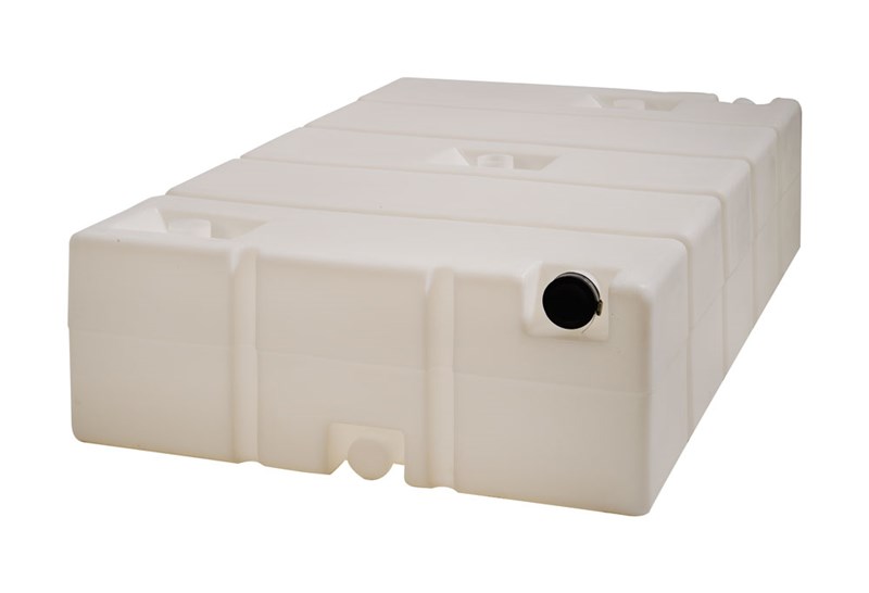 1731. 150 Gallon Rubbermaid Stock Tank