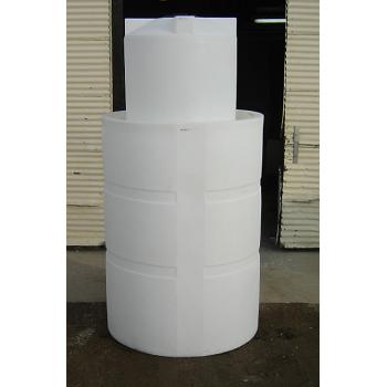 Custom Roto-Molding 310 Gallon Tank 500 Gallon Containment 1