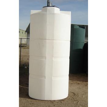 Custom Roto-Molding 750 Gallon Heavy Duty Chemical Storage Tank 1